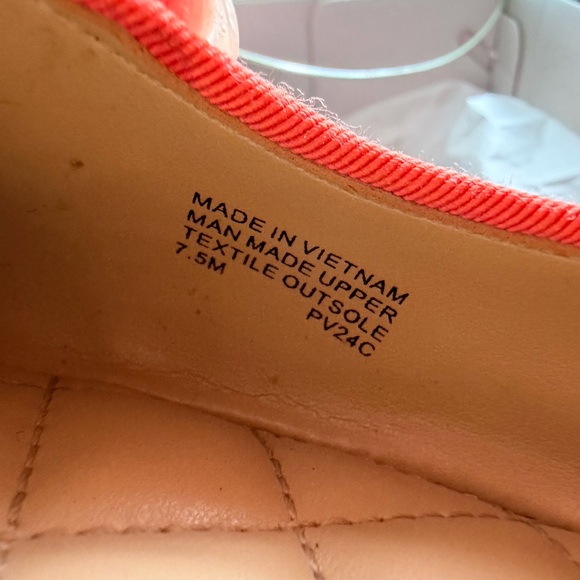 Micheal Kors Honey Ballet Poppy - Picture 3 of 9